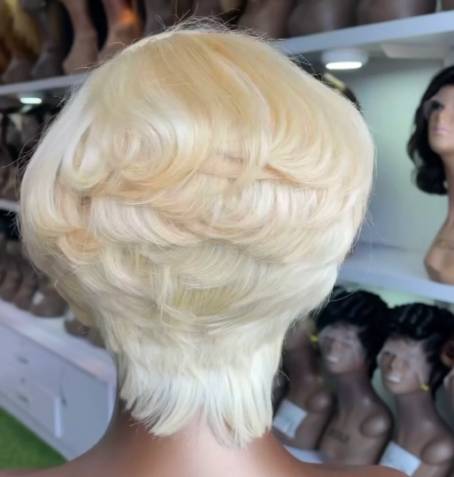 Glueless -13”4 frontal short blonde pixie lace wig