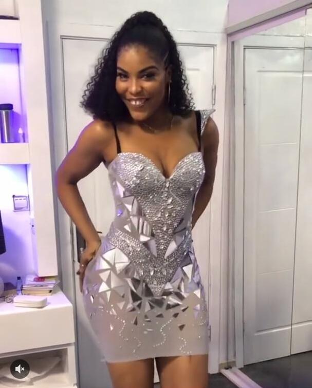 Emerald Dress - Menkie Luxy