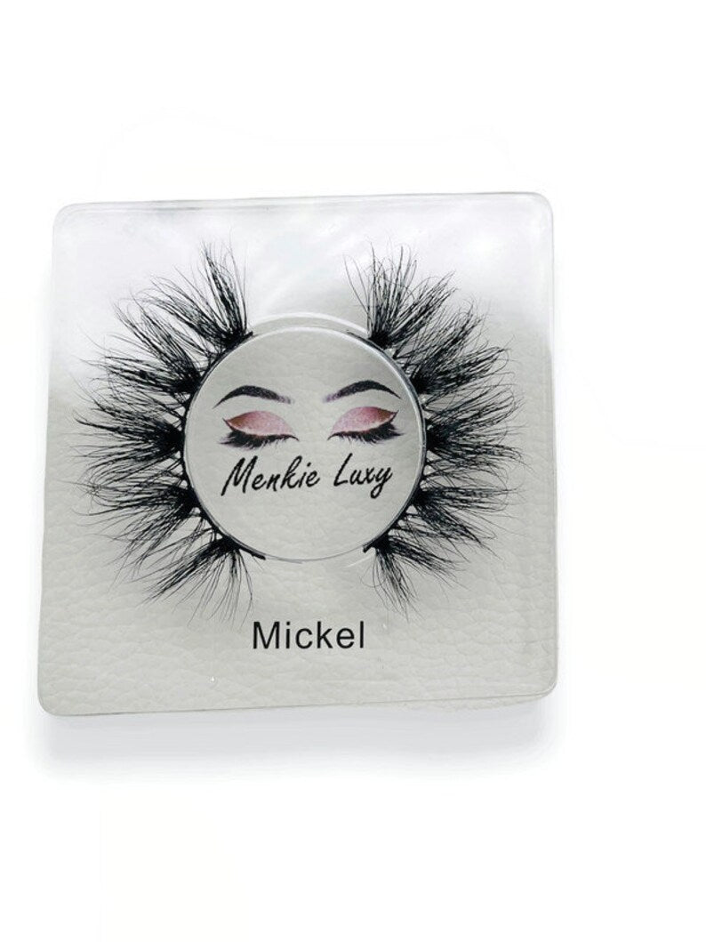 100% Silk fluffy lashes.Reusable up to 30 wears with proper Mickel, 20mm