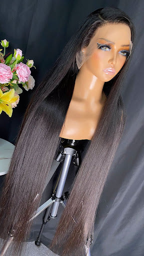 mina Full frontal transparent lace wig 360, 40"